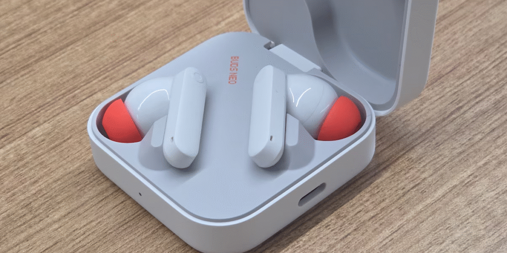 CMF Buds Neo: Complete Guide to Features, Price & Battery Life, showcasing the wireless earbuds with active noise cancellation, long battery backup, Bluetooth 6.0 connectivity, dynamic drivers, and a compact charging case.